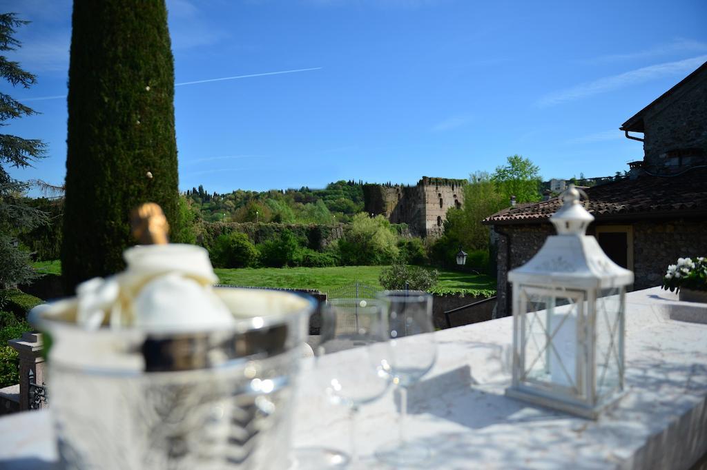Maison Resola - Rooms & Breakfast Valeggio sul Mincio Exterior photo